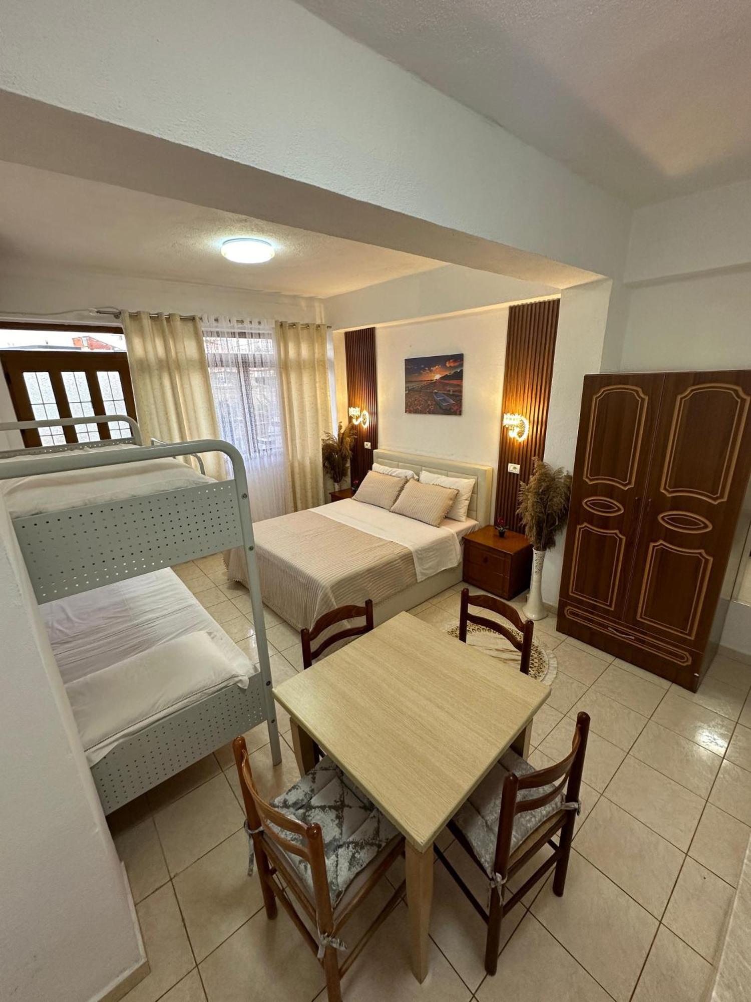 Feti Xhone Apartment Εξαμίλιο Εξωτερικό φωτογραφία